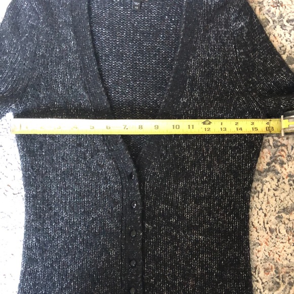 Express Cardigan - Picture 7 of 9